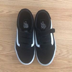 Velcro vans